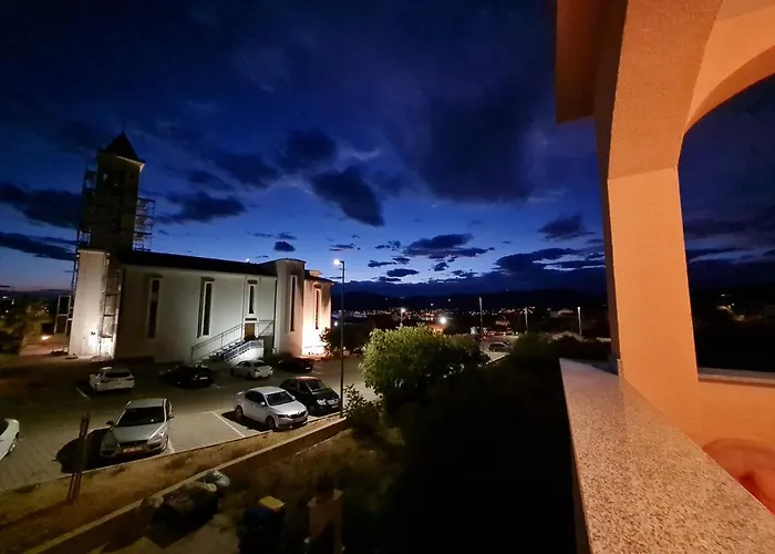 Juric Διαμέρισμα Τρογκίρ