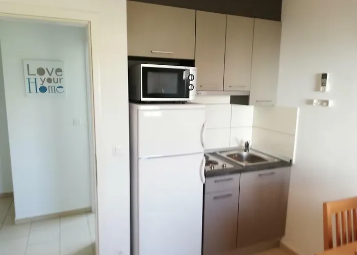 Juric Τρογκίρ